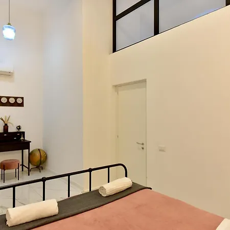 4bnb - Loft Colosseum アパート