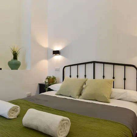 4bnb - Loft Colosseum Apartment